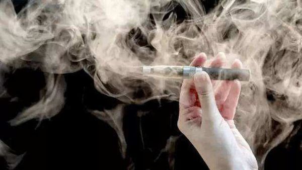 電子煙退出互聯(lián)網(wǎng)銷售渠道對于保護未成年人是件好事！