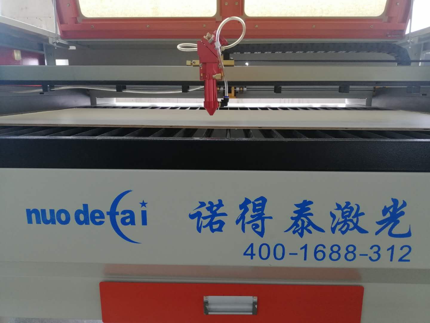 亞克力激光切割機(jī)切割形成的毛刺有哪些方面的因素？